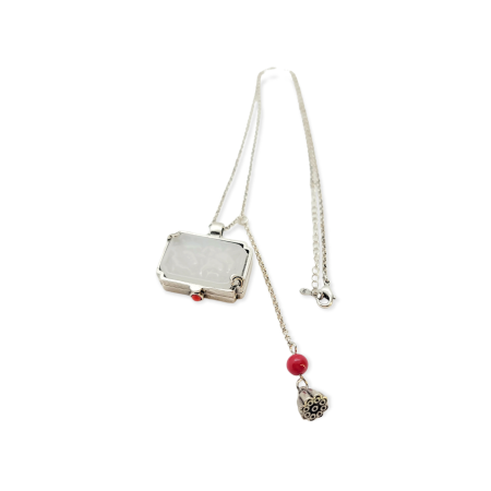 Necklace with silver 925 suitcase